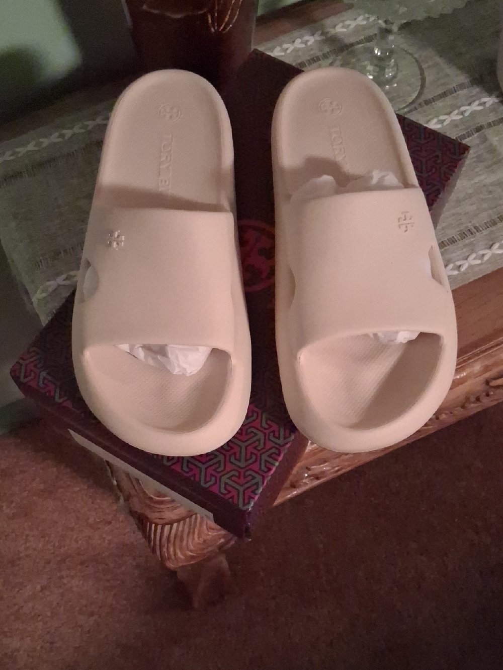Tory Burch French Pearl Shower Slide